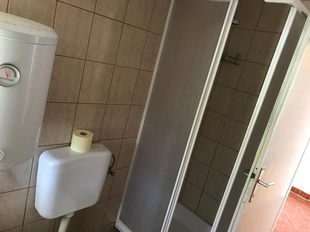 Sakoman Apartments Вир Экстерьер фото