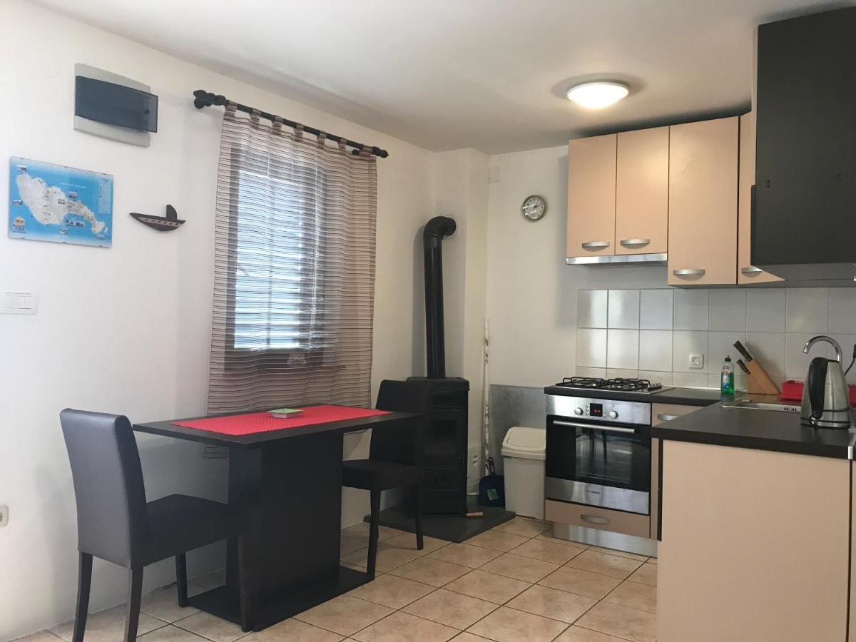 Sakoman Apartments Вир Экстерьер фото